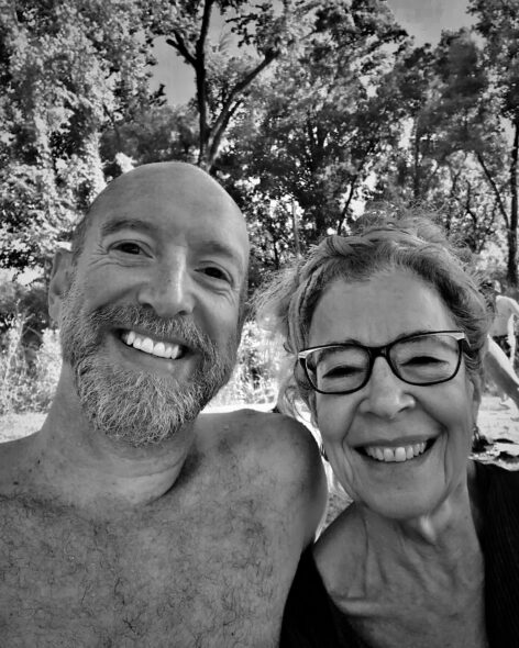 A black and white selfie of Christopher Roman and Deborah Hay. Photo credit to Christopher Roman.